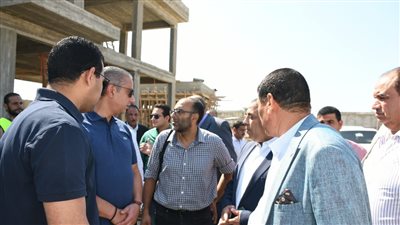 محافظ الفيوم يتفقد محطة معالجة الصرف الصحي بقرية شكشوك بمركز أبشواي