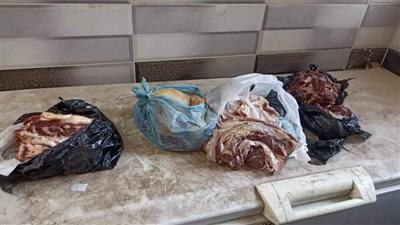 تحرير 79 محضرا تموينيا خلال حملات رقابية بالمنيا