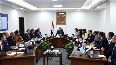 بعد عودته من قمة إفريقيا للمناخ.. رئيس الوزراء يترأس اليوم الاجتماع الأسبوعي للحكومة 