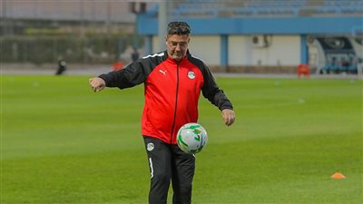 فيتوريا يوجه رسالة للاعبي منتخب مصر والجماهير بعد مباراتي الجزائر وزامبيا