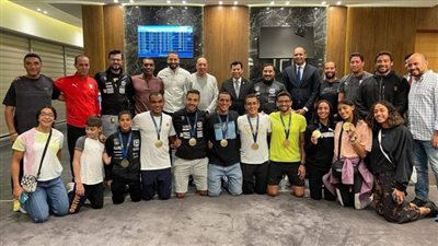 وزير الرياضة يستقبل بعثة الخماسي الحديث بعد الميداليات الـ5 في بطولة العالم