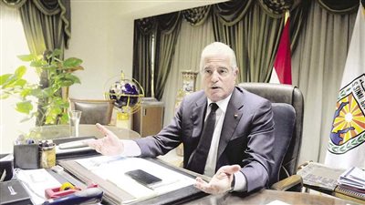 محافظ جنوب سيناء يوافق على تخفيض القبول بمدرسة التمريض بطور سيناء إلى 265 درجة