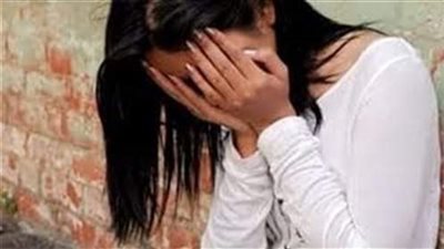 خبيته تحت السرير.. اعترافات سيدة ضبطها زوجها مع عشيقها في وضع مخل بـ 15 مايو | بث مباشر