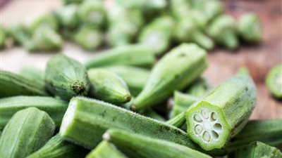 أفضل طريقة لتخزين البامية وحفظها طازجة.. بدون تغيير في القوام أو اللون