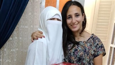 شجعتها على ارتداء النقاب│ مريم ورقية.. صداقة تجسد الوحدة الوطنية: طول عمرنا في ضهر بعض