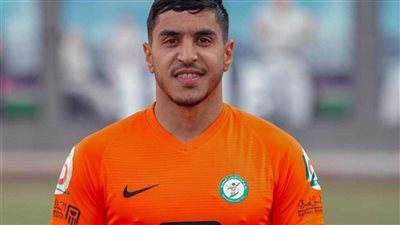 فراس عيفية بعد انتقاله لـ الصفاقسي: مدرب البنك الأهلي كان بيقولي أنت أفضل لاعب بالفريق واستبعدني من كل المباريات | خاص 