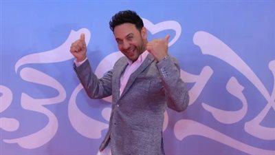 مصطفى قمر يحتفل بفيلم أولاد حريم كريم في مسقط رأسه 