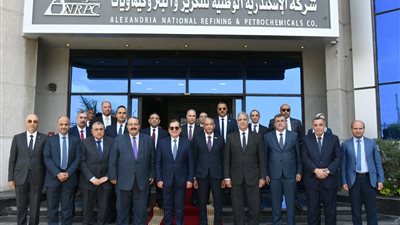 وزير البترول يتفقد المشروعات الجديدة بشركة أنربك ويعتمد نتائج أعمال العام المالي 2022/2023