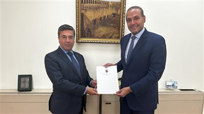 الإكوادور تطالب باعتماد سفير مفوض لدى جامعة الدول العربية