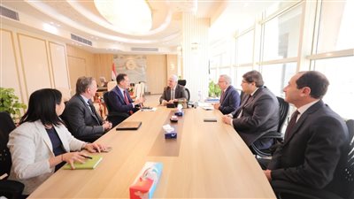 وزير التعليم العالي يبحث تعزيز التعاون العلمي مع الوكالة الأمريكية للتنمية الدولية