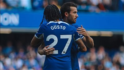 تشيلسي يسقط أمام نوتنجهام بالدوري الإنجليزي.. والتعادل الإيجابي يحسم لقاء برينتفورد وبورنموث