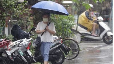 بعد أمريكا والصين.. تايوان تعلق العمل وحركة النقل والدراسة استعدادًا لإعصار هايكوي