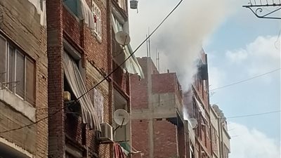 حريق في عقار بمنطقة حي الكويت بالسويس