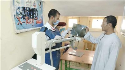 صحة المنيا توقع الكشف الطبي على 13 ألف حالة خلال تنظيم القوافل العلاجية