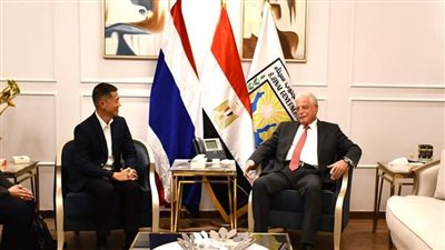 محافظ جنوب سيناء يستقبل سفير تايلاند على هامش زيارته لمدينة شرم الشيخ