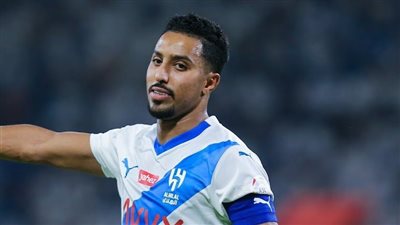 فريق مفاجأة يريد التعاقد مع سالم الدوسري نجم الهلال
