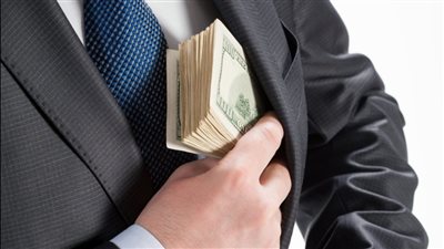 إحالة مسؤول بمصر لتأمينات الحياة إلى المحاكمة الجنائية لاختلاسه أموال الشركة | خاص