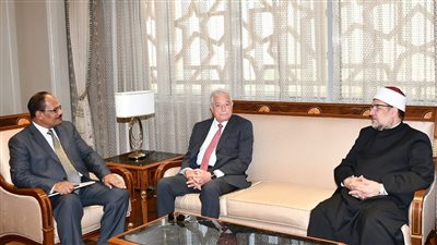 وزير الأوقاف: تخصيص 17 طن لحوم أضاحي وسلع غذائية للأسر الأولى بالرعاية بجنوب سيناء