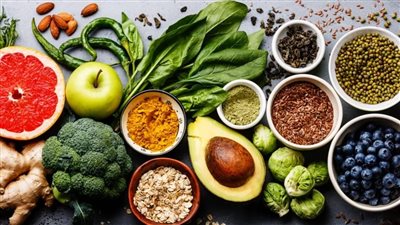 لمنع تساقط الشعر.. احرص على هذه الأطعمة في نظامك الغذائي