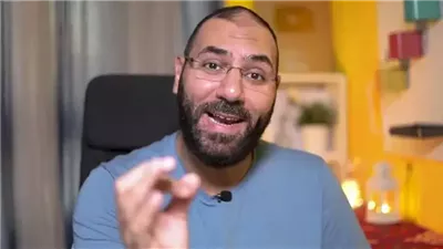 مندوب مبيعات الدعوة.. محمد الباز يعرض فيديو حذر فيه من الداعية أمير منير في 2019