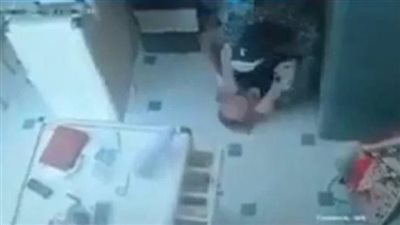 الداخلية تكشف تفاصيل اتهام صيدلي بالتعدي على بعض الفتيات وتصويرهن بالقاهرة