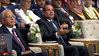 السيسي: الناس في 2011 حسوا بأن الدولة لا تستطيع تقديم المطلوب.. لكن مخدوش بالهم لعدم قدرتها على ذلك