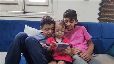 السرطان وأمراض مناعية يحاصرون 3 أطفال بالمنوفية.. ووالدهم: الحمل ثقيل وبحلم بيوم شفائهم| صور