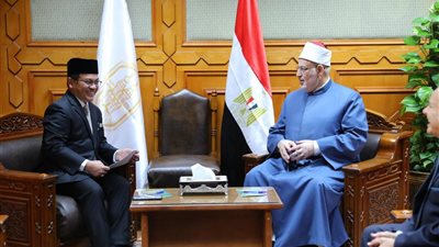 وكيل الأزهر يستقبل وزير الشئون الدينية بماليزيا لبحث سبل تعزيز التعاون في مجالي التعليم والدعوة