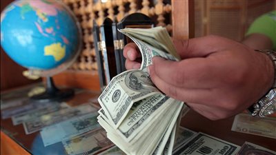 القبض على عنصر جنائي بتهمة غسل 70 مليون جنيه متحصلة من الإتجار بالنقد الأجنبي