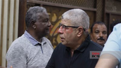 نجوم الأهلي والزمالك يؤدون واجب العزاء في سعيد الجدي بالحامدية الشاذلية | صور