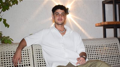 آدم الشرقاوي: بطلت أقرأ تعليقات الجمهور عشان متجيليش مشاكل نفسية | فيديو