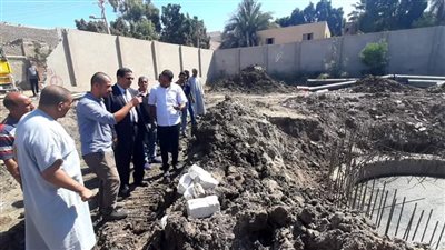 محافظ المنيا يوجه بالانتهاء من إنشاء وتطوير محطتي صرف دمشاو هاشم والصفصافة