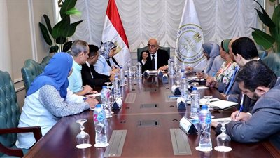 استعدادًا للعام الدراسي الجديد.. وزير التعليم يقرر استبعاد المدارس غير الآمنة | بث مباشر 