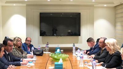 وزير الصحة يبحث التعاون بين مصر وصربيا في مجال طب الأسرة