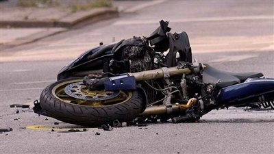 إصابة 4 أشخاص في انقلاب دراجة نارية بالأقصر