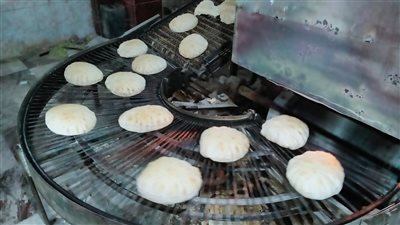 تحرير محاضر تموينية ضد 5 مخابز بكفر الشيخ بسبب جودة ووزن الخبز | صور