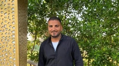 سباق سيارات يتسبب في وفاة شاب وإصابة زوجين بالفيوم