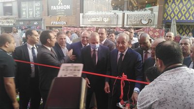 بحضور وزير التموين.. افتتاح معرض أهلا مدارس بميدان المؤسسة بشبرا الخيمة