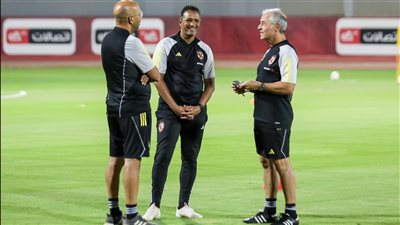 كولر يجتمع بسامي قمصان لمناقشة البرنامج التدريبي قبل السوبر الإفريقي