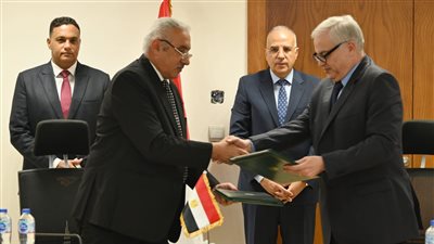 الري ومحافظة الدقهلية توقعان بروتوكول لاستثمار أراضي الوزارة في مشروعات تنموية 