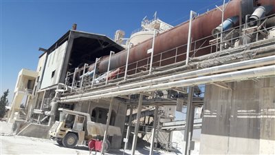 تمديد العمل بقرار خفض إنتاج مصانع الأسمنت لمدة عام إضافي 