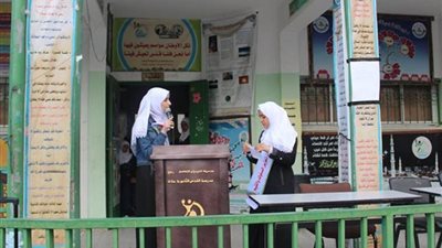 عدم التطرق للقضايا السياسية واستخدام مكبرات الصوت.. تحذيرات مهمة من التعليم قبل بداية العام الدراسي