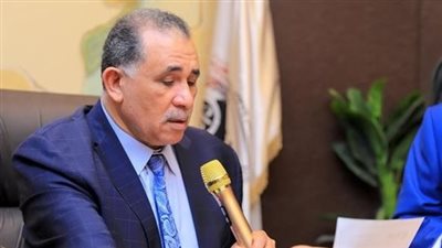 نقيب المحامين يقرر إيقاف 4 محاميات عن ممارسة المهنة.. وإحالتهن لمجلس تأديب