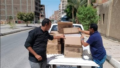 تموين الأقصر يضبط سيارة محملة بـ 5500 علبة سجائر مجهولة المصدر