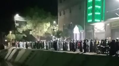 حاولوا عبور شريط السكة الحديد.. تشييع جثامين 3 أشخاص لقوا مصرعهم أسفل عجلات القطار بالمنيا | بث مباشر 