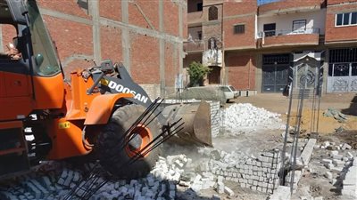 إزالة 130 حالة تعد بالبناء المخالف على الأرض الزراعية وأملاك الدولة بمراكز المنيا