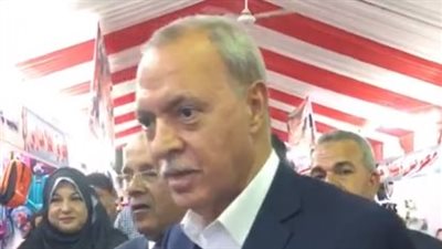 الكوتشي بـ 85 جنيهًا.. محافظ القليوبية يفتتح معرض أهلًا مدارس في بنها | بث مباشر