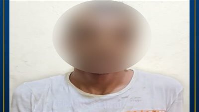 ضبط أحد الأشخاص لقيامه بإضرام النيران بأبواب شقتين بأحد العقارات ببورسعيد