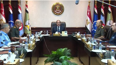 السيسي: تحريك 7 طائرات مساعدات لدعم الأشقاء في ليبيا والمغرب