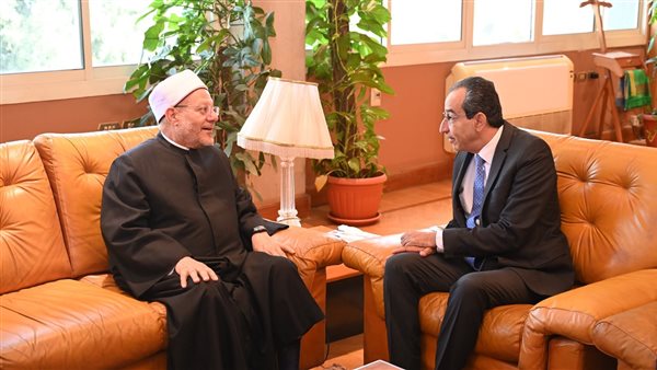 رئيس جامعة الفيوم